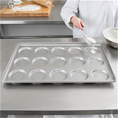 RK Bakeware China 3 Zoll glasierte Stahlhamburger-Brötchen Pan Baking Tray Aluminumized