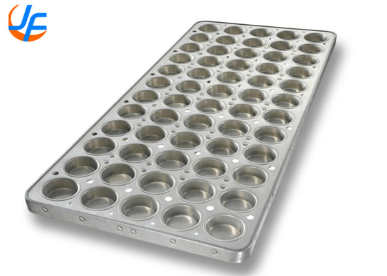 RK Bakeware China-42865 Chicago Metallische 48 Tasse 2,2 Unzen Glas Aluminierte Stahl Spezialität Brownie Bite Pan