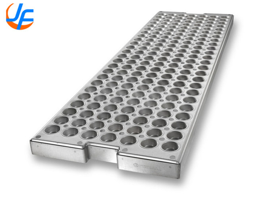 RK Bakeware China-42865 Chicago Metallische 48 Tasse 2,2 Unzen Glas Aluminierte Stahl Spezialität Brownie Bite Pan