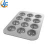 RK Bakeware China-Chicago Metallische Mini Crown Muffin Pan Fda Aluminiumbad für Kuchen