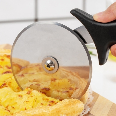 10cm Edelstahl-Pizza-Radschneider mit Pp-Griff Rund-Plastik-Pizza-Radschneider-Server